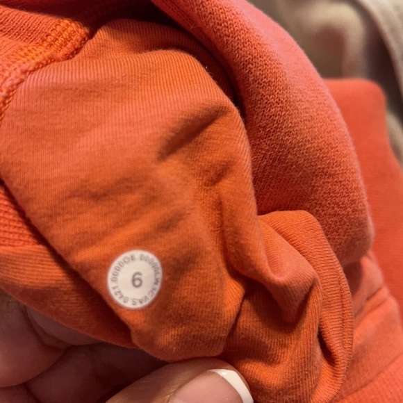 Lululemon Scuba High-Rise Jogger 26" Warm Coral size 6 - Picture 10 of 11